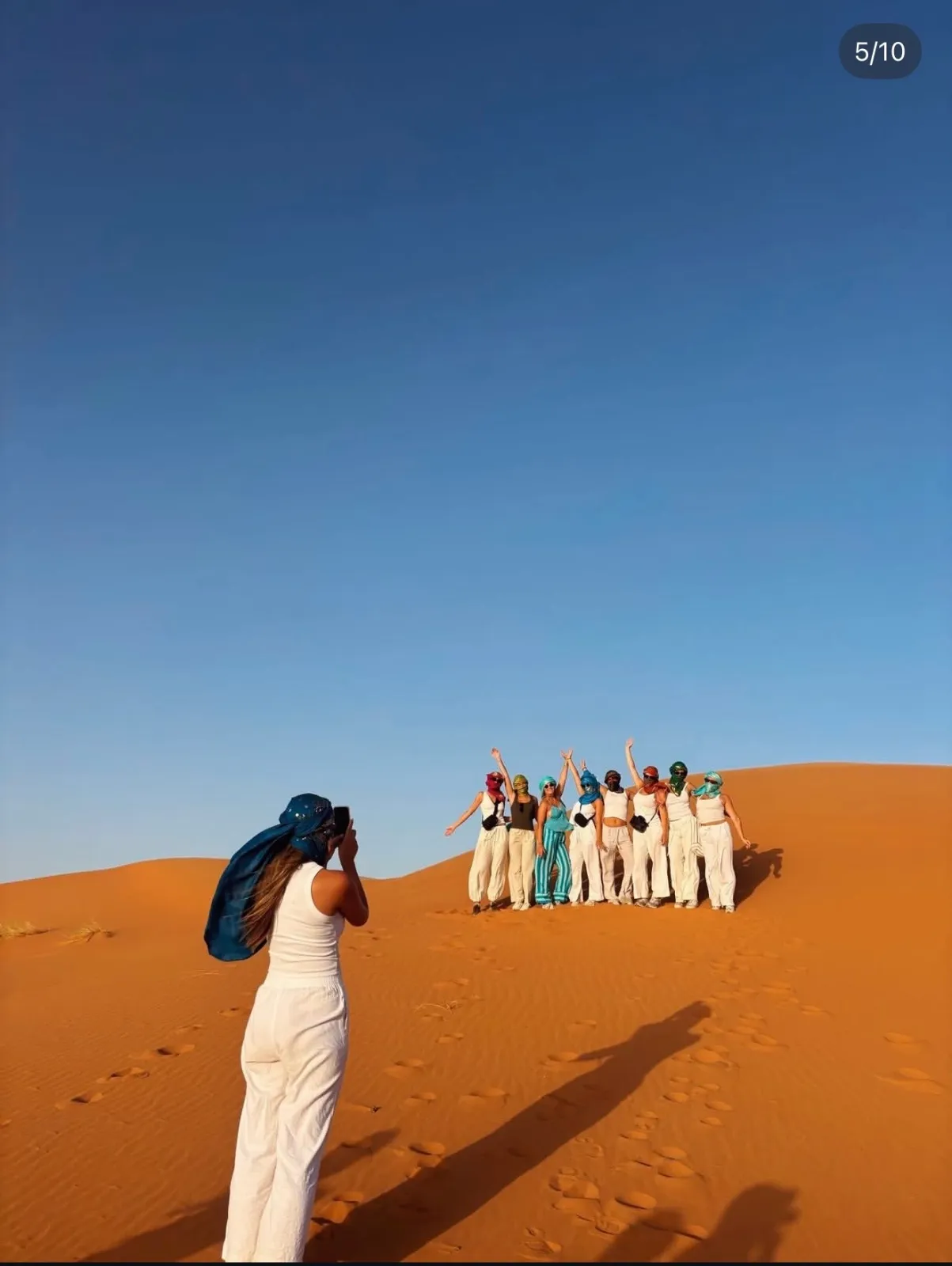 Golden dunes of Erg Chebbi in Merzouga seen on a 2-day desert tour from Fes