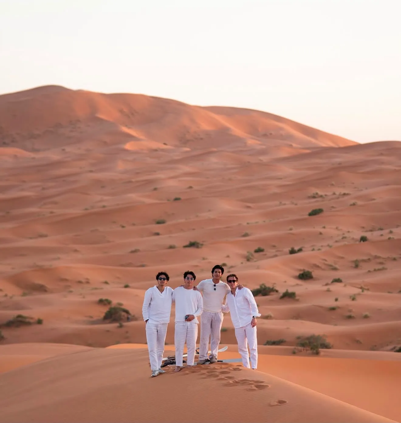 Golden dunes of Erg Chebbi in Merzouga seen on a 2-day desert tour from Fes