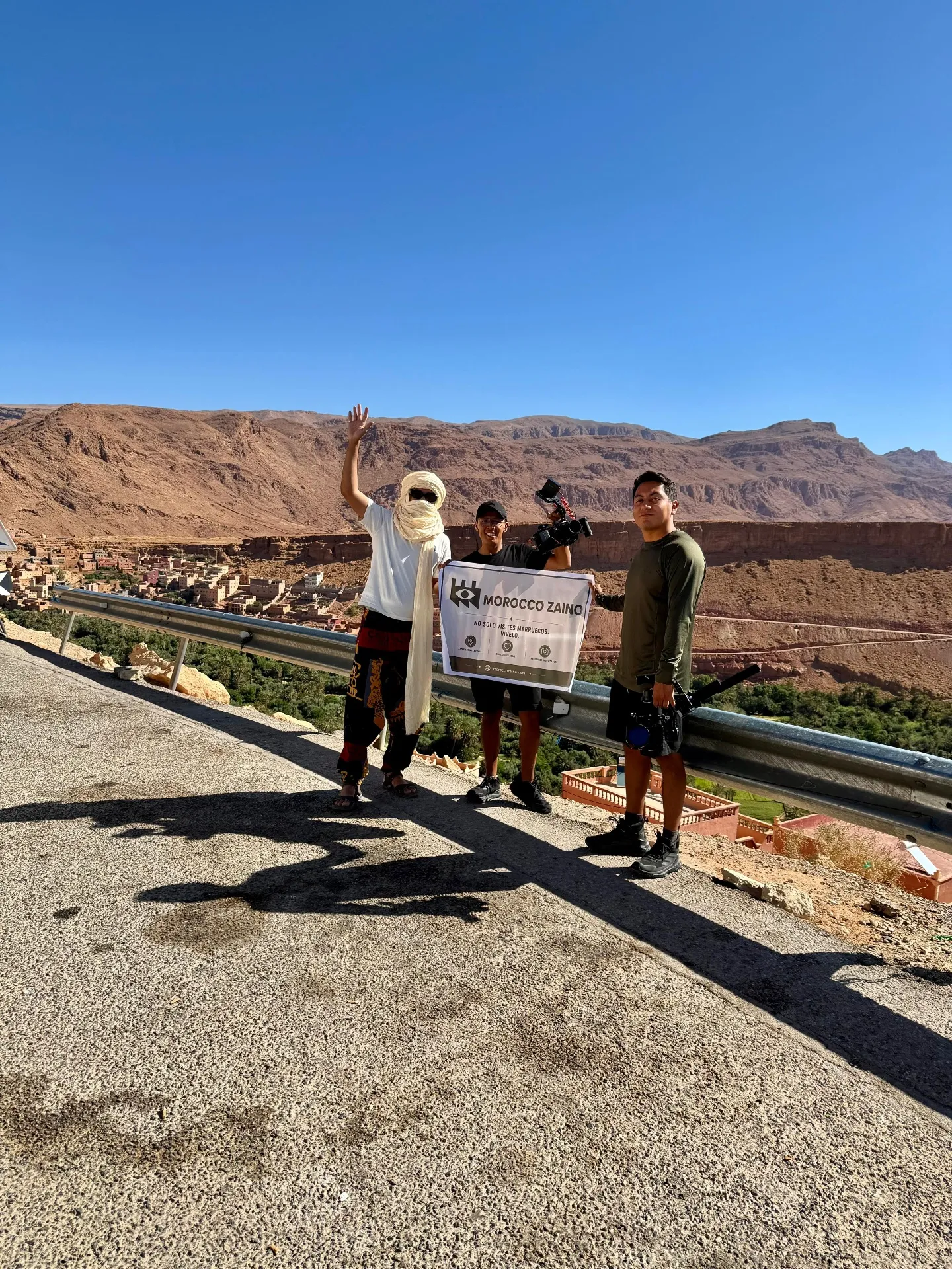 Dades – Todra Gorge – Merzouga camel trek & camp Dades – Todra Gorge – Merzouga camel trek & camp — 4 Days Student & Group Trip to Morocco